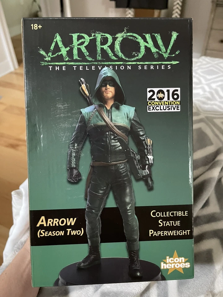 DC Icon Heroes Flecha Serie de Televisión Flecha Temporada Dos Estatua Coleccionable Foto 4 de 4