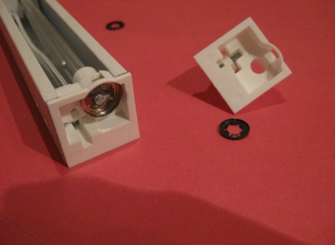 VERTICAL BLIND TRACK SPARE PARTS 89MM (3.5") REPLACEMENT TRUCK CARRIER