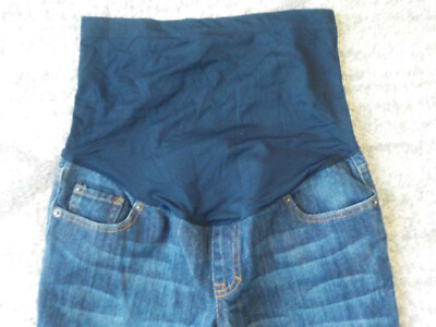 Jean Capri Maternité Attitude Unknown – Couleur Délavée Foncée, Taille L, Coupe Ajustée