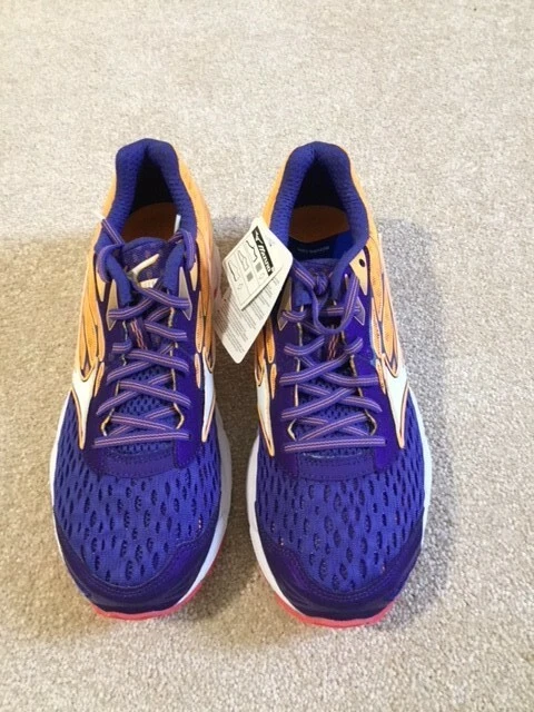 Lightweight mizuno cheap running shoes