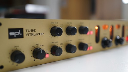 SPL Tube Vitalizer 9530 – High-End Tube EQ for Mastering & Mixing – Excellent Co - Picture 3 of 10