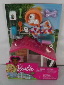 barbie dog house