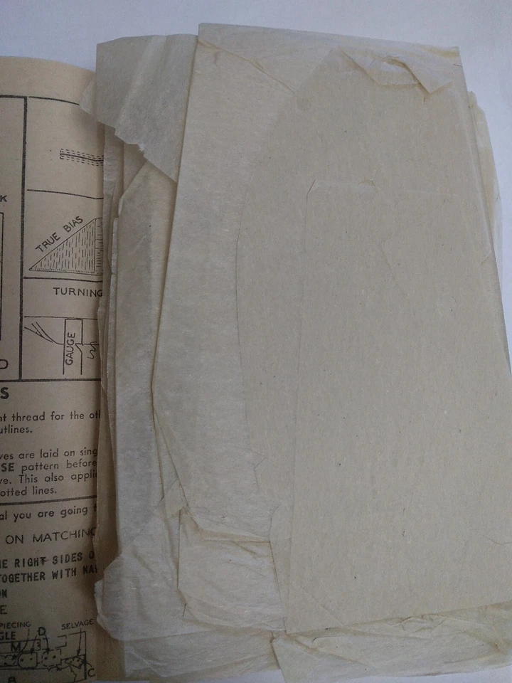 Robe Bath Lounge S 4 6 Boys Advance 6036 Sewing Pattern VTG 50's Cut Long Short - Image 4 of 4