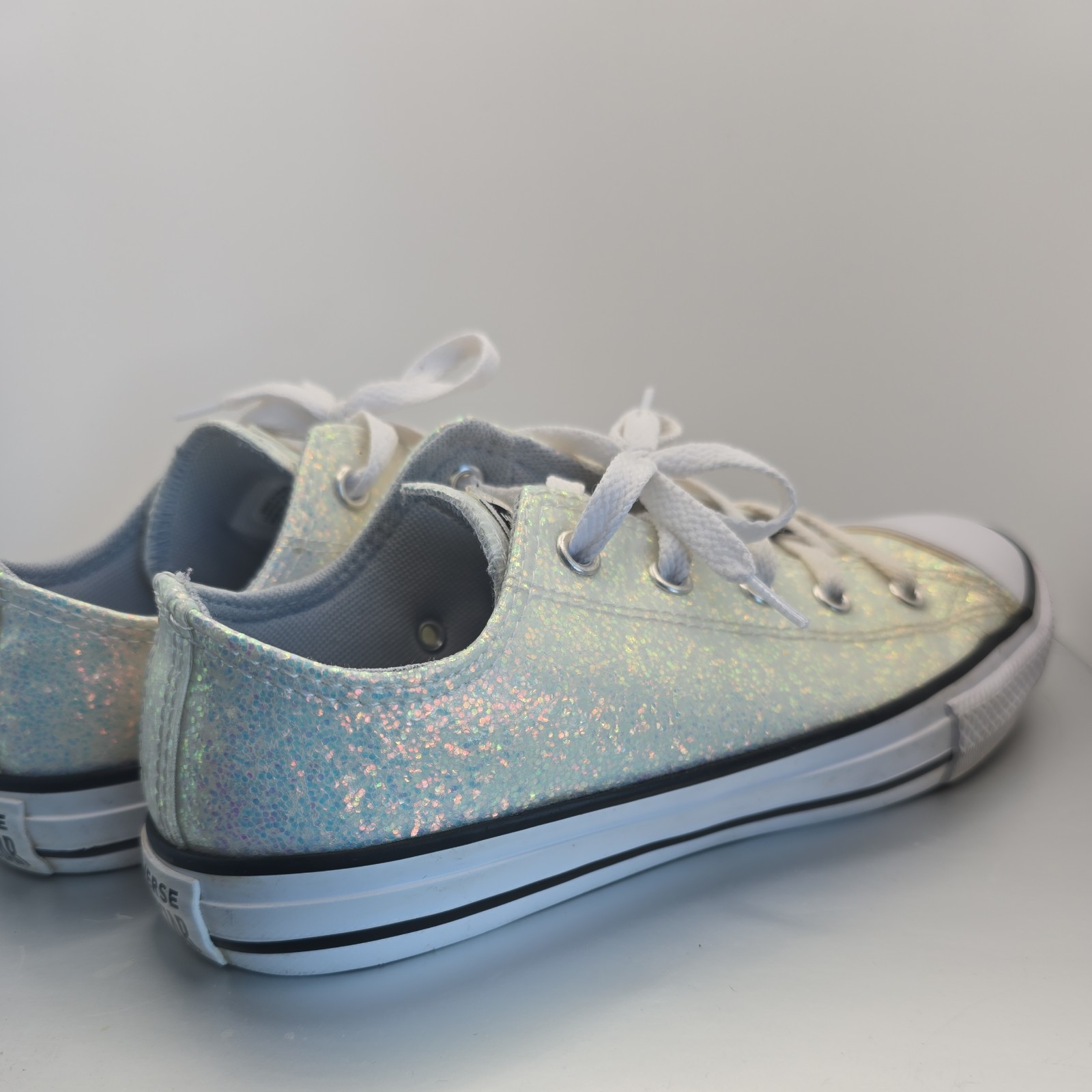 Size 3 - Converse All Star Silver Glitter Junior Shoes model - 665979C thumbnail 3