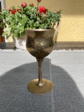 Kubek vintage, kielich wykonany z mosiądzu lub srebra niklowego z grawerowanymi wzorami verzi