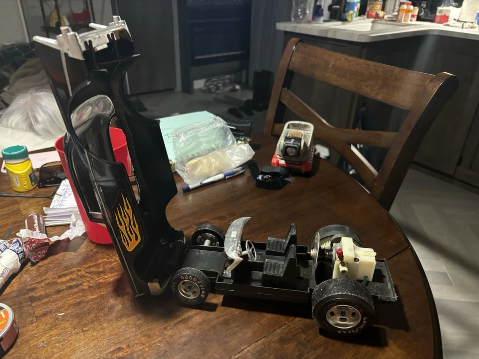 Coche de amarre Chevrolet Testors 57 vintage a gasolina ¡Excelente estado original! Foto 2 de 4