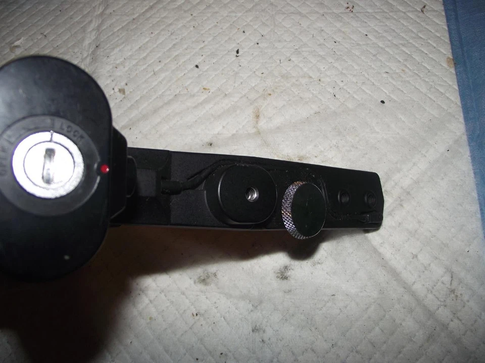 Olympus Electronic Flash Power Bounce Grip 2 for OM-1 1N 2 2N - Image 4 of 4