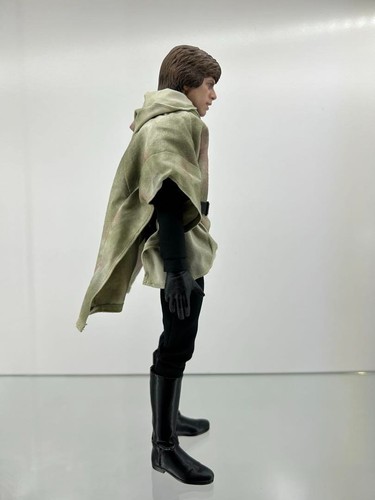 Hot Toys Luke Skywalker MMS517 Endor Return of the Jedi Deluxe Figure Used - Picture 8 of 8
