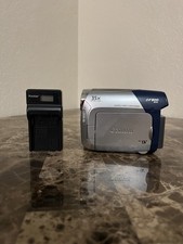 Canon ZR800 NTSC MiniDV Digital Video Camcorder With Battery Tested  Works 