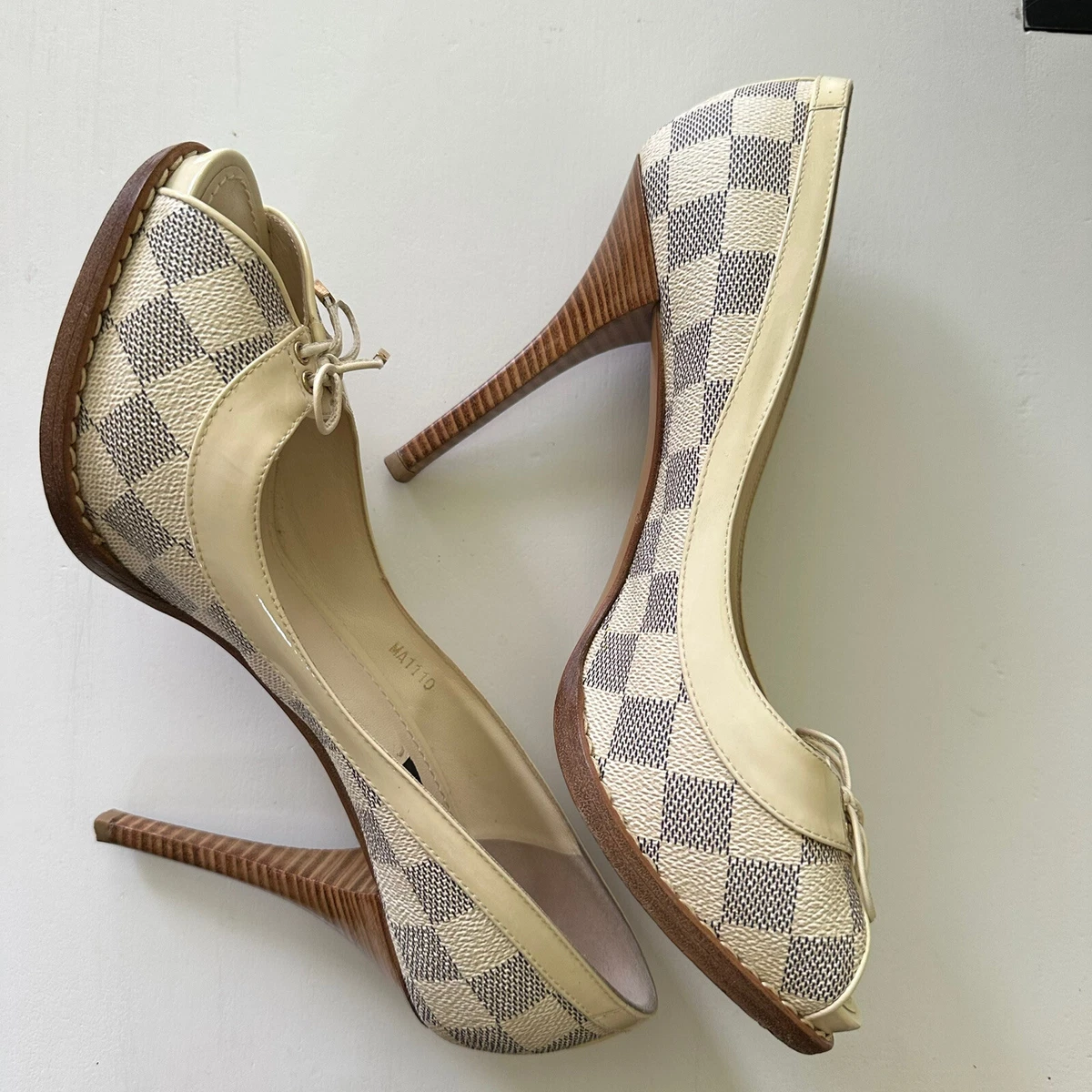 Louis Vuitton Damier Azure Palm Beach Open Toe Peep Toe Pumps Size