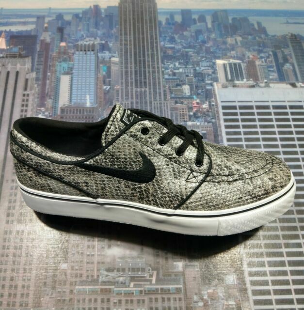 janoski cobra