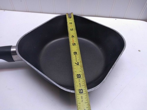 Wear-Ever Air Fryer 1.5Qt Aluminum Non-stick Skillet Saute Frying Pan & No Lid - Picture 4 of 8