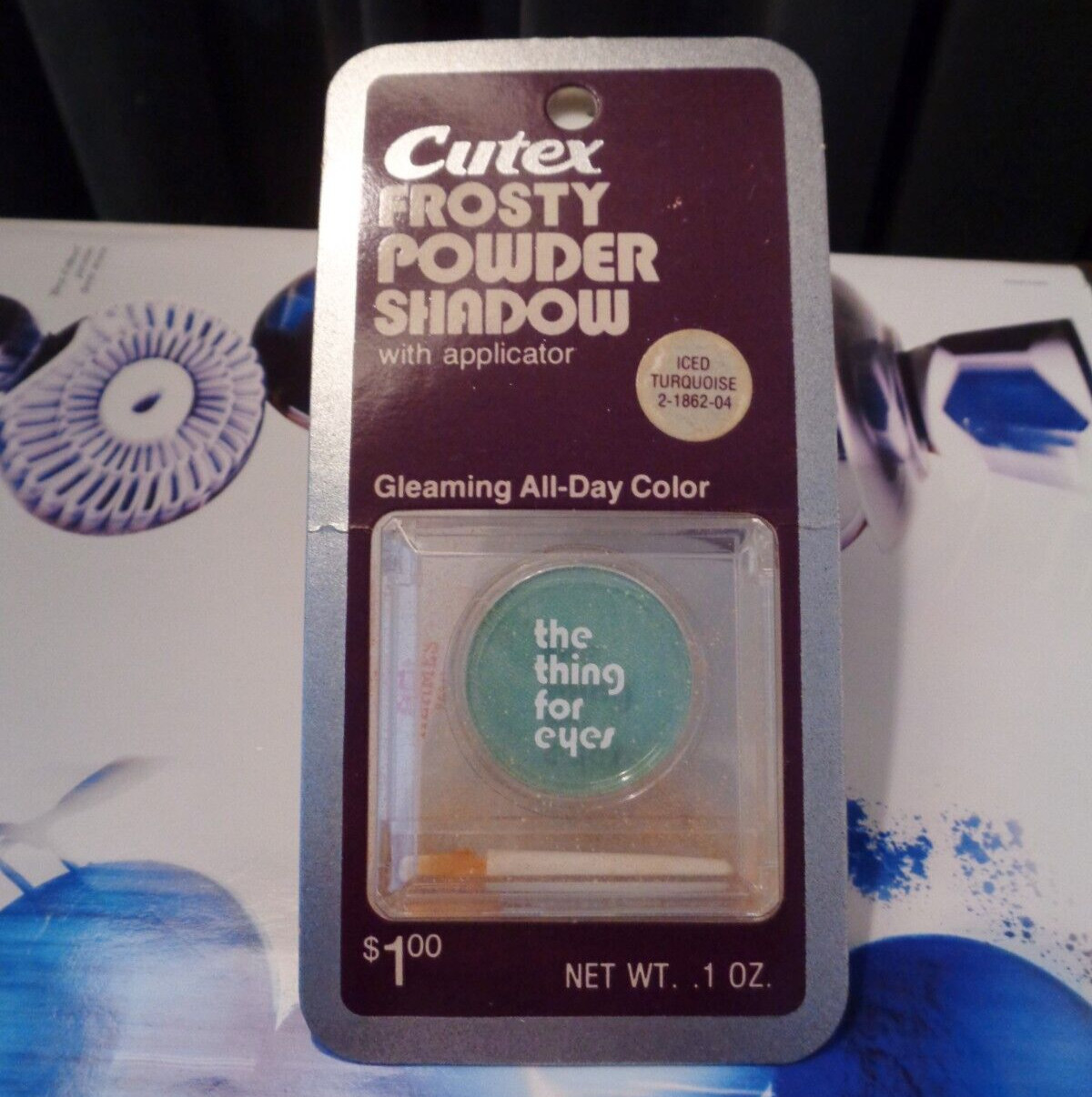 VINTAGE CUTEX THE THING FOR EYES EYESHADOW ON HANG CARD IN TURQUOISE NEW SEALED