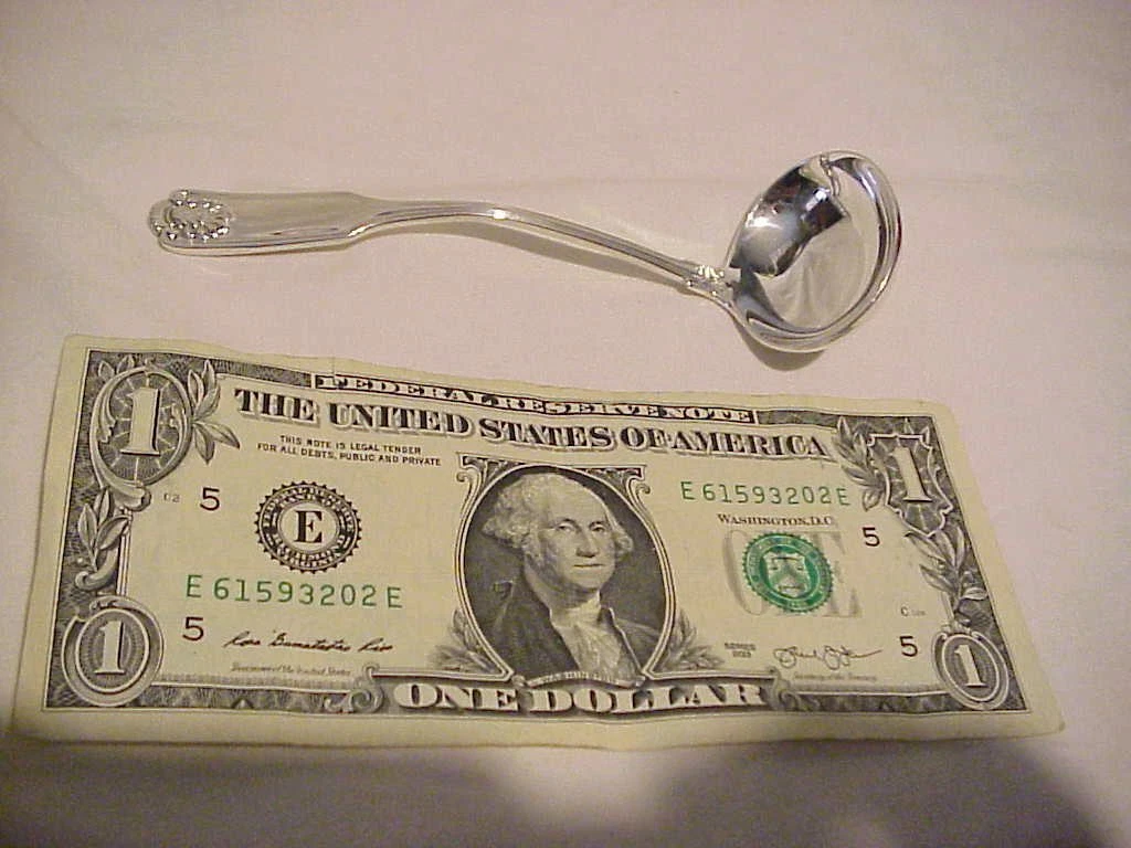 STERLING SILVER SAUCE LADLE BY FRANK SMITH IN FIDDLE SHELL PATTERN