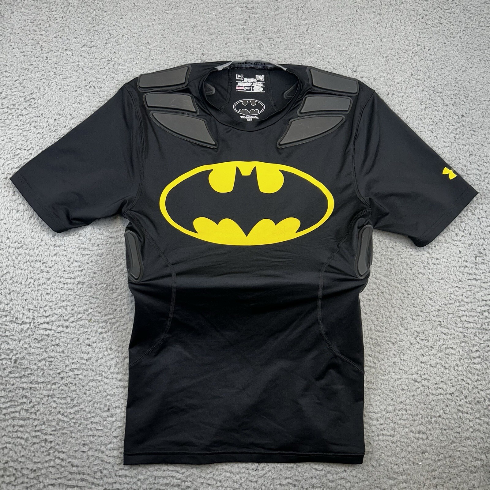 Under Armour Men’s Batman Padded Football Compression Shirt Size Large