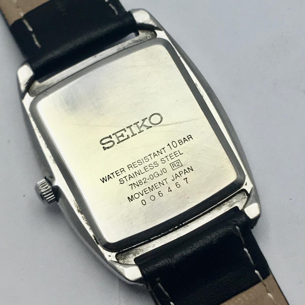 Seiko Quartz 7N82-0GJ0 Black Dial Vintage Men's Watch SMU168RM4 | eBay