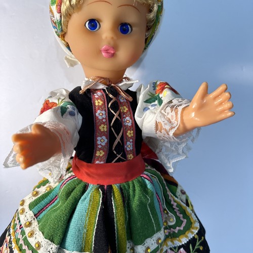 VTG FOLKLORE POLISH REGIONAL DOLL LOWICZ ETHNIC COSTUME Blue Eyes BlondHair 19” - Picture 4 of 18