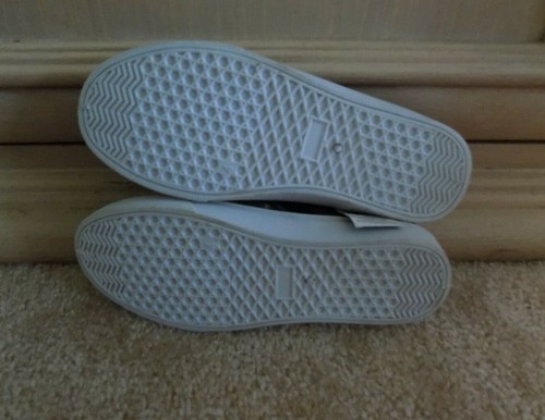 Revolution Toddler Boy's Size 4 Slip-On Shoes Camouflage NWT - Picture 3 of 3