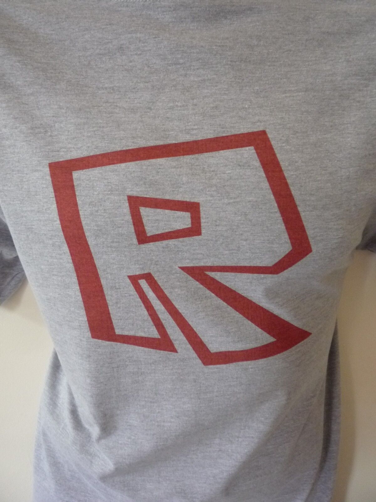 Roblox White logo Gaming Unisex Tshirt, Roblox logo and gear design, X –  MerchKart