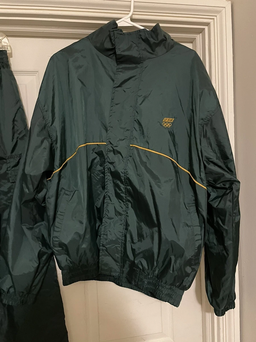 Tracksuit green cheap and gold