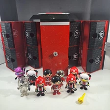 Ryan's World Shadow Warrior Box W/ 10 Figures