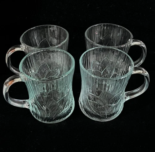 Set Of 4 VTG Arcoroc France Clear Embossed Canterbury Crocus Cups/Mugs