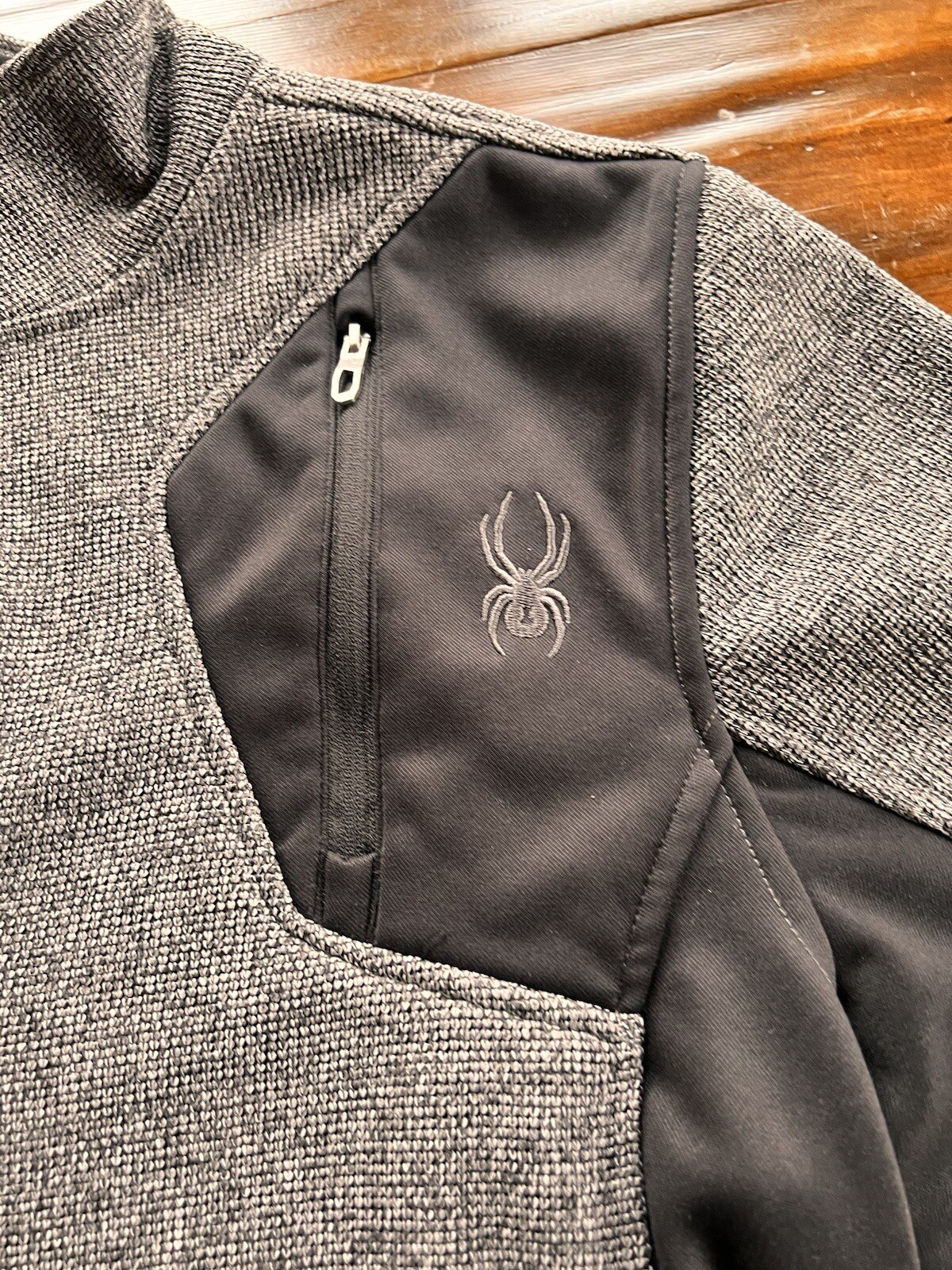 Picture 3 of 24