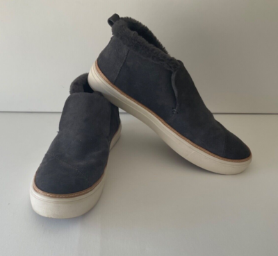 Toms Womens Paxton slip on sneaker Size