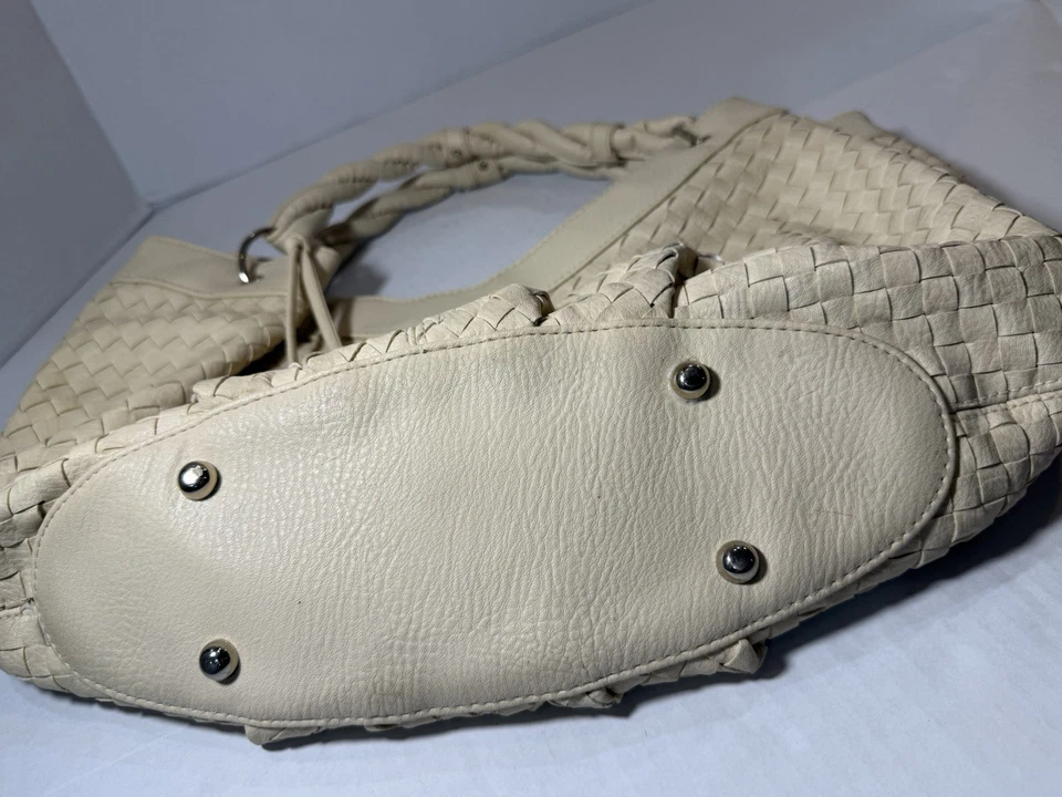 Bolso Cubo Tejido LOEFFLER RANDALL para Target Marfil Tejido Cartera Usado Dos Veces Foto 4 de 4