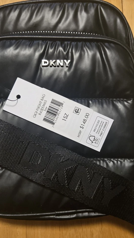 Bandolera negra nueva con etiquetas DKNY (precio de venta sugerido por el fabricante 148 $) Foto 2 de 4