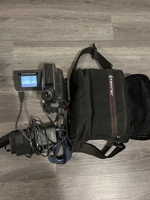 Vintage Sony Handycam8 CCD-TRV Series, 30x Digital zoom Steady Shot, CCD-TRV41