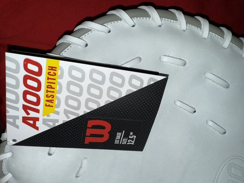 Перчатка для софтбола с быстрой подачей Wilson 2025 A1000FP 1620 белая/серая 12,5 дюйма WBW102598125 - Изображение 4 из 4