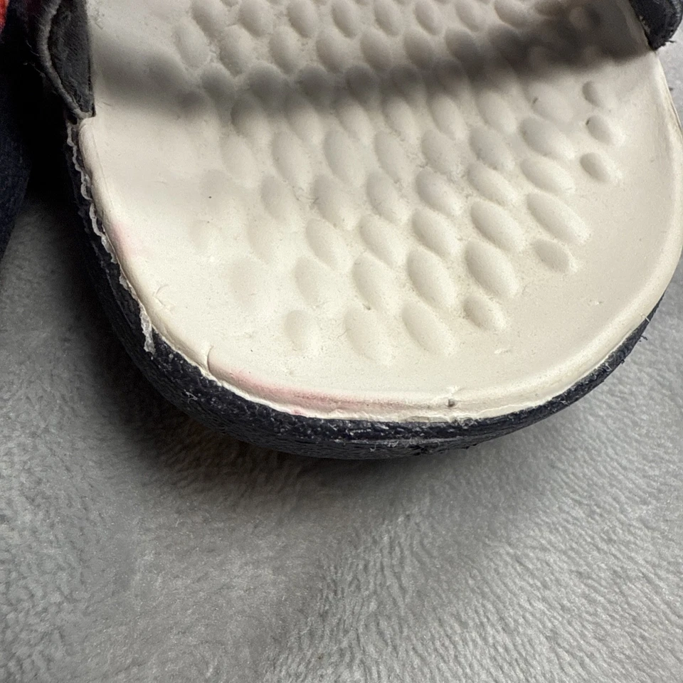 Босоножки Crocs женские размер 9 синие разноцветные в полоску с открытым носком ремешком на лодыжке - Изображение 4 из 4