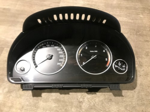 BMW F11 F10 525d Tacho Kombiinstrument Schalter 9249345  Bj 2011