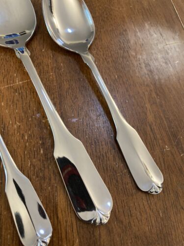 WM A Rogers Oneida Stainless GLORIA MONTCLAIR Pieces—You Choose! FREE SHIPPING - Picture 2 of 10