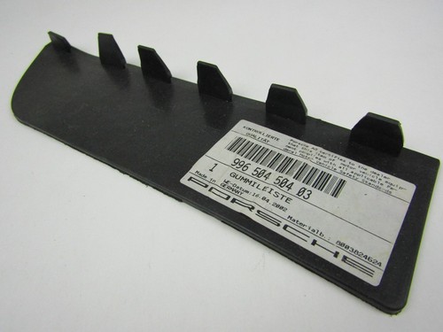 NEU+ORIG. Porsche 996.2 C2/C4 2002-2005 Gummileiste Spoiler Radhaus vorne rechts - Bild 1 von 4