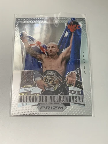 2022 PANINI PRIZM UFC INSERT FLASHBACK  ALEXANDER VOLKANOVSKI #8