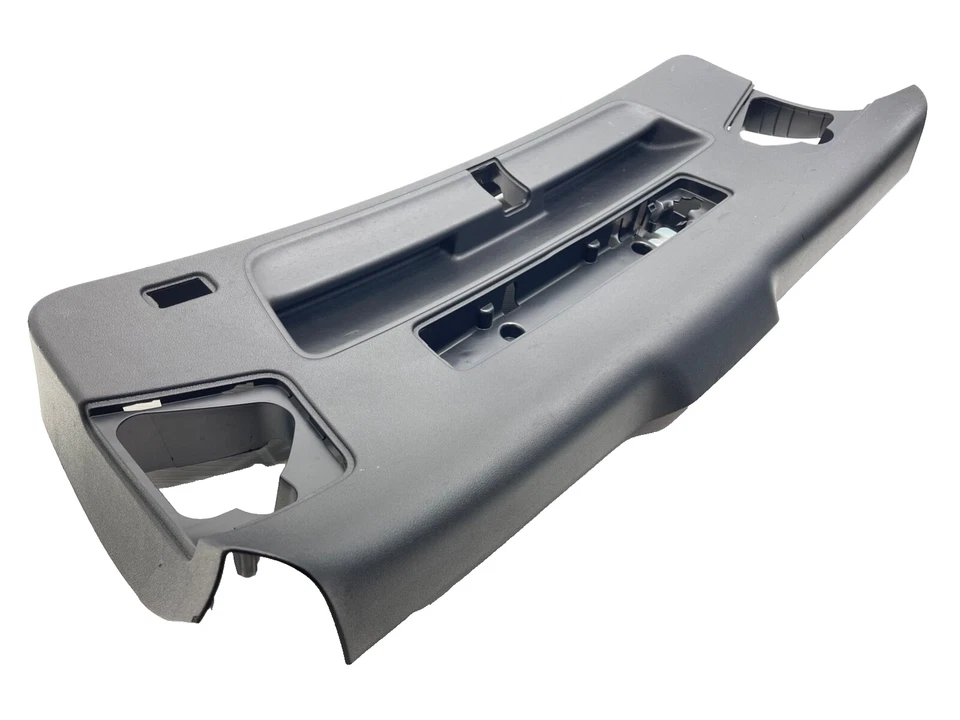 Audi A4 Allroad 2013-2016 puerta trasera moldura inferior panel puerta levadiza OEM negro Foto 4 de 4