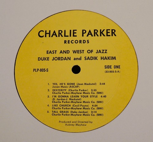Duke Jordan & Sadik Hakim – East & West Of Jazz 1962 Charlie Parker Records VG+ - Picture 3 of 4