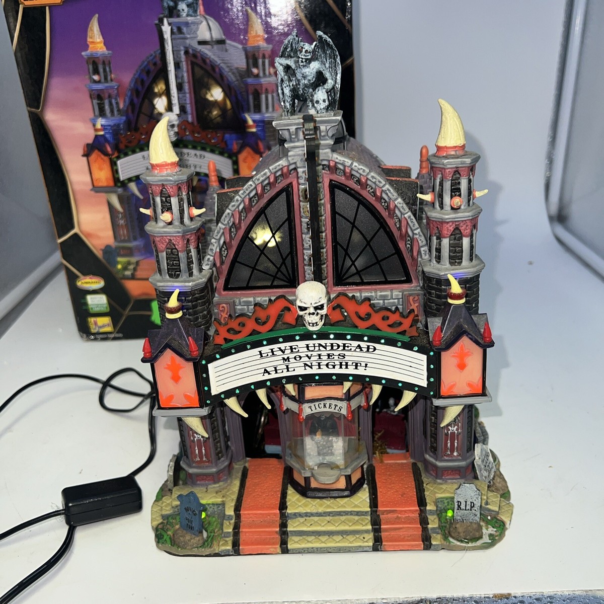 Lemax Spooky Town Mortis Theater Lighted Animated Building 75496-needs  Repair