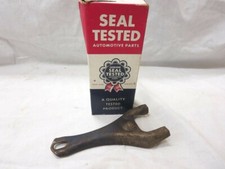 Willys Jeep Jeepster Pickup Station Wagon Us Made Clutch Throw Out Fork 641275