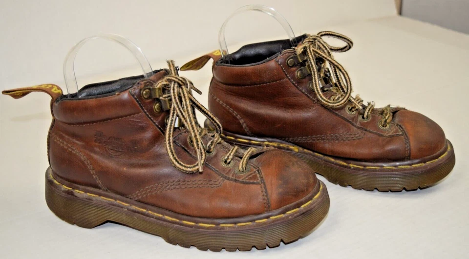 Suelas AirWair de cuero marrón vintage Doc Martens talla 5 años 80 rebotando hechas en Reino Unido Foto 4 de 4