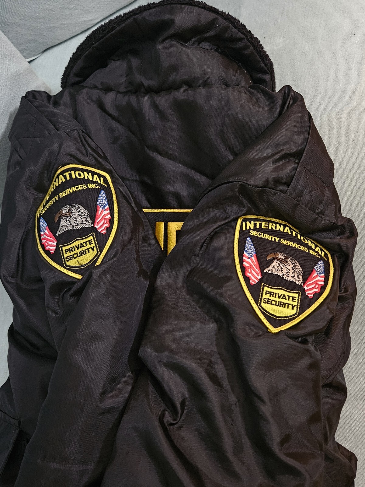international security services inc. jacket Size … - image 8