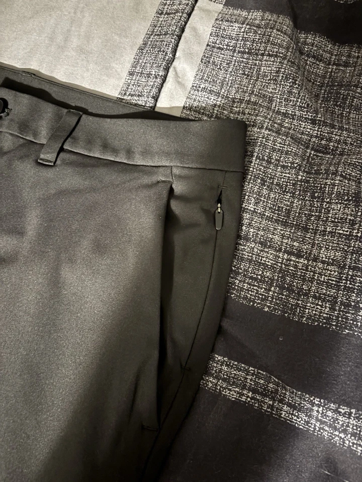 Pantalón negro para hombre Lululemon Abc calce clásico talla 32x32 Warpstream Foto 3 de 4