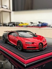 AUTOart Bugatti Chiron Sport Italian Red and Carbon 1/18 Model Car (70996)