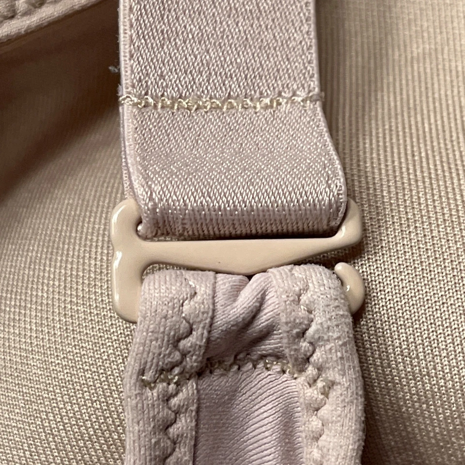 Bali Bra Women 42D Beige Underwire 3439 One Smooth U Ultra Lite Shaping Comfort - Image 4 of 4