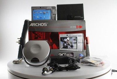 Originalverpackter Archos AV500 AV 500 30 GB Multimedia Player und DVR (500679)