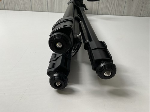 Promaster 7100 #2503 Tripod w/Pan Head - LIGHT WEAR - Picture 7 of 10
