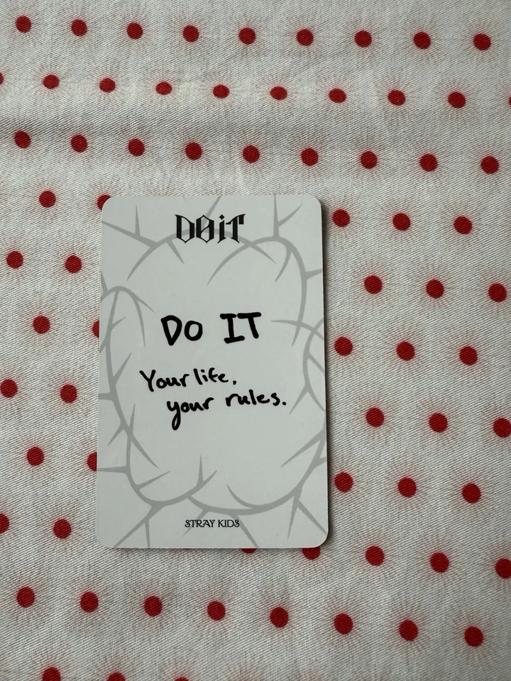 Stray Kids Felix Do It Do Version Official Photocard - Image 2 of 2