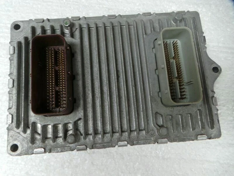 Computadora con motor Dodge Avenger 2011 Plug & Play 3,6 L | Programada para tu VIN Foto 2 de 3